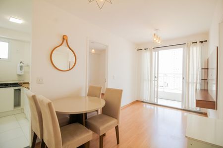 Apartamento à venda com 75m², 2 quartos e 1 vagaSala