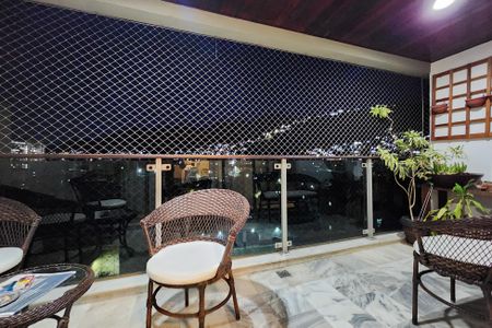 Vista de apartamento para alugar com 3 quartos, 118m² em Grajaú, Rio de Janeiro
