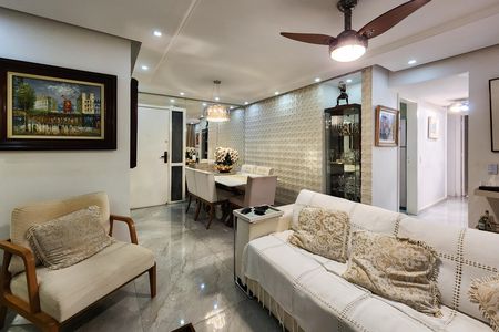Apartamento para alugar com 118m², 2 quartos e 1 vaga Apartamento para alugar com 118m², 2 quartos e 1 vagaSala