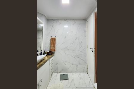 Apartamento para alugar com 118m², 2 quartos e 1 vaga Apartamento para alugar com 118m², 2 quartos e 1 vagaBanheiro da Suíte