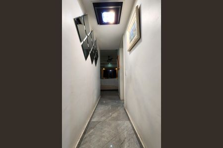 Apartamento para alugar com 118m², 2 quartos e 1 vaga Apartamento para alugar com 118m², 2 quartos e 1 vagaCorredor