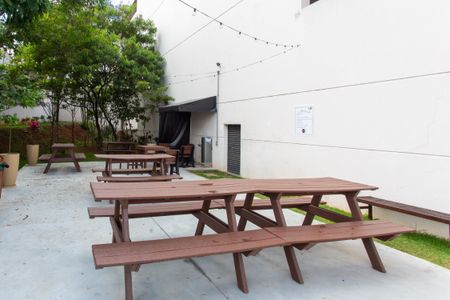 Apartamento à venda com 45m², 2 quartos e 1 vagaÁrea comum - Praça de convivência 