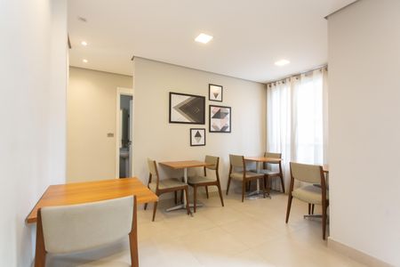Apartamento à venda com 45m², 2 quartos e 1 vagaÁrea comum - Salão de festas