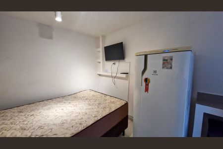 Studio de kitnet/studio para alugar com 1 quarto, 13m² em Jardim Taquaral, São Paulo