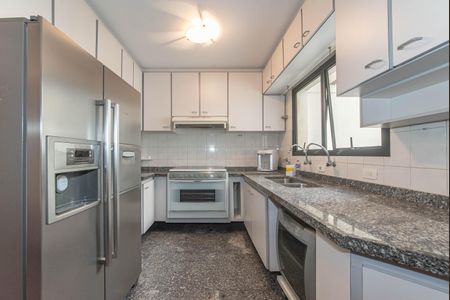 Apartamento à venda com 122m², 3 quartos e 2 vagasCozinha