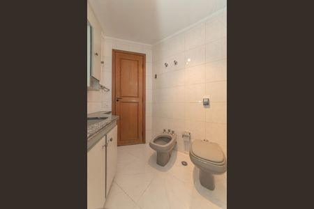 Apartamento à venda com 122m², 3 quartos e 2 vagasBanheiro Social