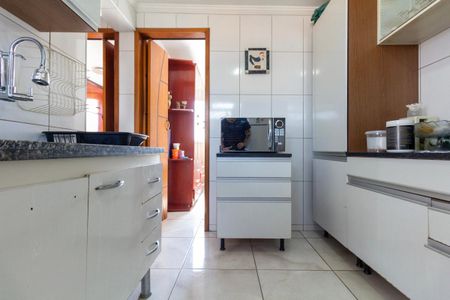 Apartamento à venda com 55m², 2 quartos e 1 vagaCozinha