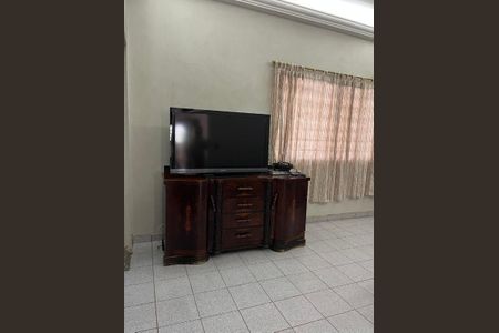 Casa à venda com 382m², 5 quartos e 3 vagasFoto 01