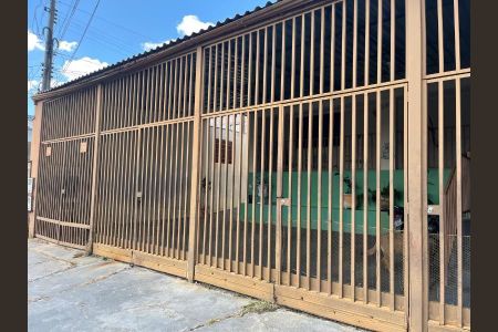 Casa à venda com 382m², 5 quartos e 3 vagasFoto 01