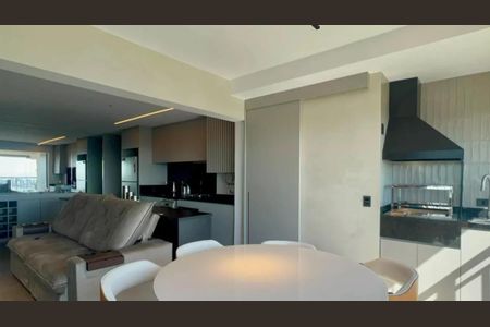 Apartamento à venda com 78m², 2 quartos e 1 vagaFoto 06