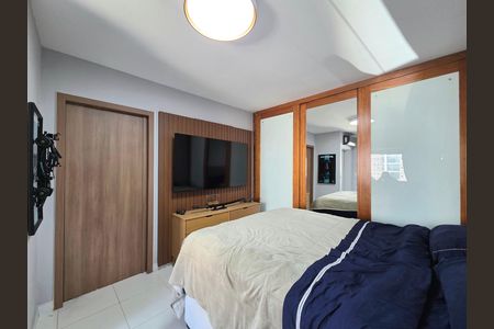 Apartamento à venda com 89m², 1 quarto e 2 vagas Apartamento à venda com 89m², 1 quarto e 2 vagasSuíte