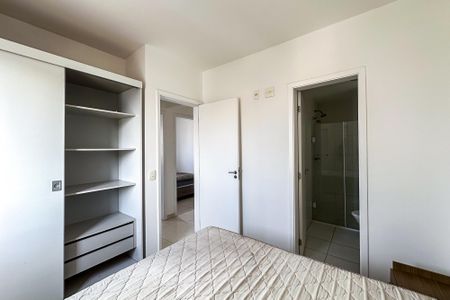 Apartamento para alugar com 64m², 3 quartos e 1 vagaSuíte