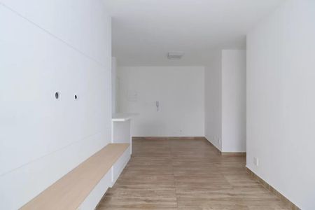 Foto 03 de apartamento para alugar com 2 quartos, 60m² em Itaim Bibi, São Paulo