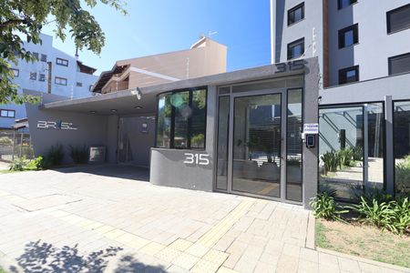 Apartamento para alugar com 48m², 2 quartos e 1 vagaFachada e portaria