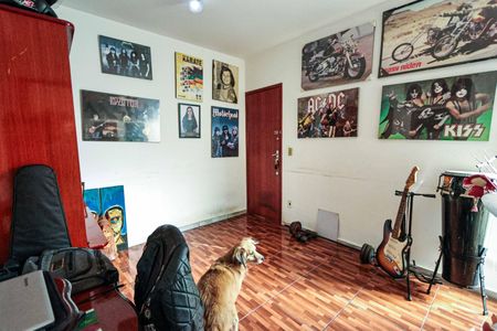 Sala de apartamento à venda com 2 quartos, 48m² em Betânia, Belo Horizonte