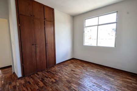Apartamento para alugar com 93m², 2 quartos e 1 vagaQuarto 1