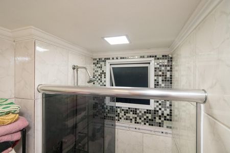 Apartamento à venda com 45m², 2 quartos e 1 vagaBanheiro Social