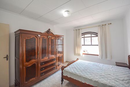Casa à venda com 169m², 3 quartos e 2 vagas Casa à venda com 169m², 3 quartos e 2 vagasQuarto 2