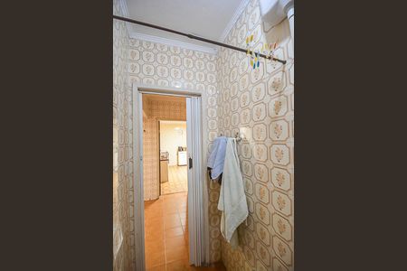 Casa à venda com 169m², 3 quartos e 2 vagas Casa à venda com 169m², 3 quartos e 2 vagasBanheiro de serviço