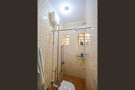 Casa à venda com 169m², 3 quartos e 2 vagas Casa à venda com 169m², 3 quartos e 2 vagasBanheiro de serviço