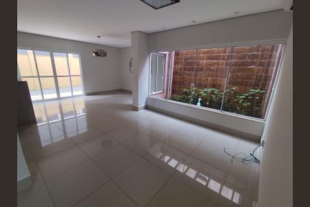 Casa de Condomínio para alugar com 3 quartos, 150m² em Granja Marileusa, Uberlândia