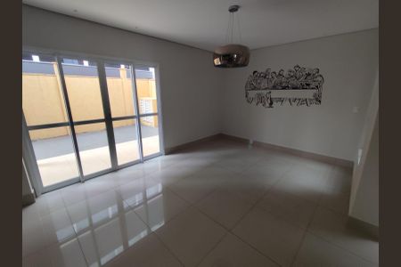 Casa de Condomínio para alugar com 3 quartos, 150m² em Granja Marileusa, Uberlândia