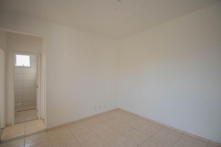 Sala de apartamento para alugar com 2 quartos, 45m² em Pacheco, São Gonçalo