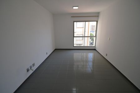 Quarto de kitnet/studio para alugar com 1 quarto, 40m² em Vila Itapura, Campinas