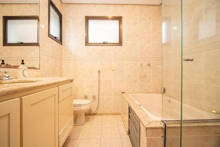 Apartamento para alugar com 154m², 3 quartos e 2 vagasBanheiro 3