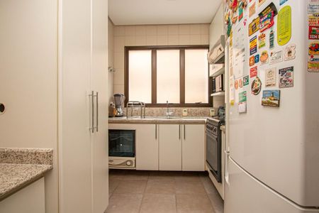 Apartamento para alugar com 154m², 3 quartos e 2 vagasCozinha