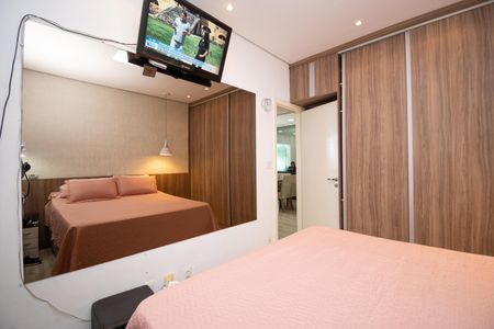 Apartamento à venda com 69m², 2 quartos e 1 vagaQuarto 2