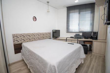 Apartamento à venda com 69m², 2 quartos e 1 vagaQuarto 1