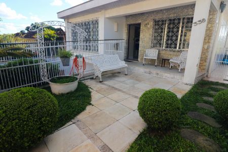 Casa à venda com 274m², 5 quartos e 4 vagasJardim