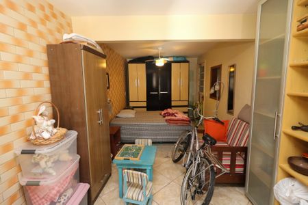 Casa à venda com 274m², 5 quartos e 4 vagasQuarto 3
