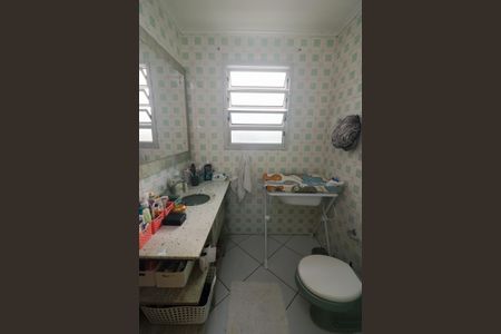 Casa à venda com 274m², 5 quartos e 4 vagasBanheiro 1