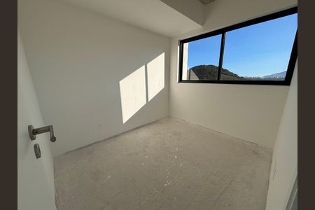 Apartamento à venda com 117m², 3 quartos e 2 vagasQuarto 1