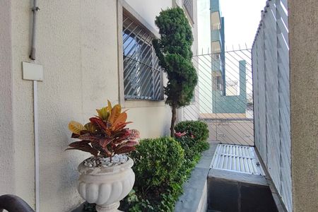 Apartamento à venda com 90m², 2 quartos e 1 vagaÁrea comum