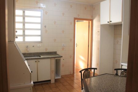 Apartamento à venda com 90m², 2 quartos e 1 vagaCozinha