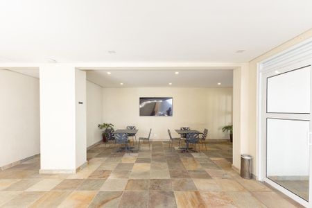 Apartamento à venda com 50m², 1 quarto e 1 vaga Apartamento à venda com 50m², 1 quarto e 1 vagaÁrea comum - Piscina