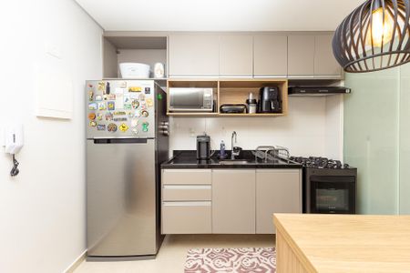 Cozinha de apartamento para alugar com 1 quarto, 50m² em Indianópolis, São Paulo