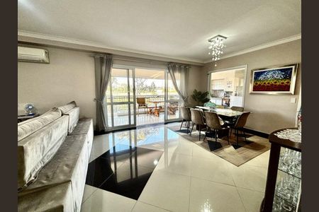 Apartamento à venda com 3 quartos, 181m² em Campo Grande, São Paulo