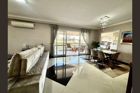 Apartamento à venda com 3 quartos, 181m² em Campo Grande, São Paulo