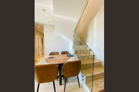 Apartamento à venda com 3 quartos, 140m² em Vila Castelo, São Paulo