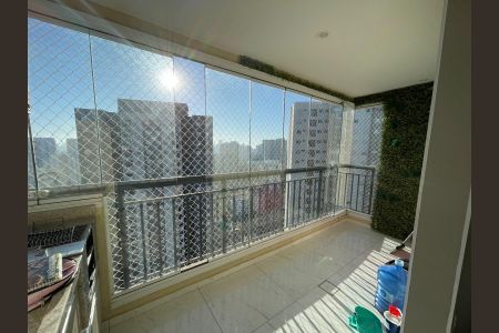 Apartamento à venda com 68m², 3 quartos e 2 vagasVaranda