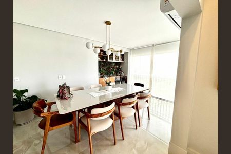 Apartamento à venda com 3 quartos, 280m² em Campo Grande, São Paulo