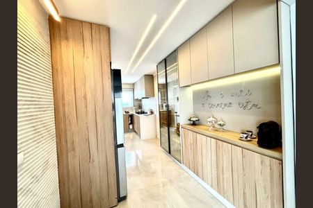 Apartamento à venda com 3 quartos, 280m² em Campo Grande, São Paulo