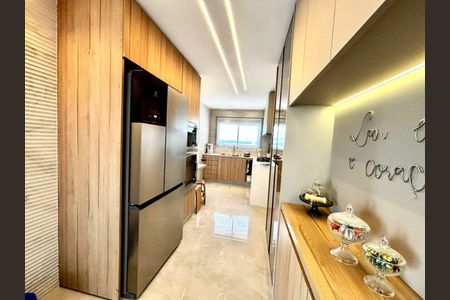 Apartamento à venda com 3 quartos, 280m² em Campo Grande, São Paulo