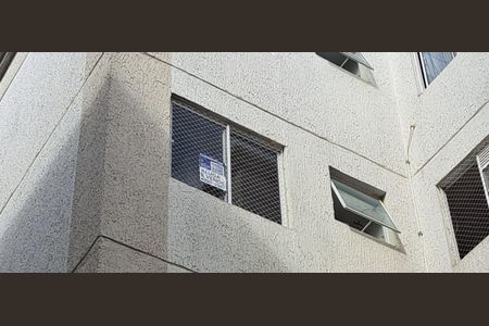 Apartamento para alugar com 40m², 2 quartos e 1 vagaAdesivo