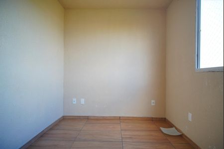 Quarto 1 de apartamento para alugar com 2 quartos, 40m² em Rubem Berta, Porto Alegre