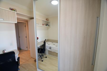 Apartamento à venda com 137m², 4 quartos e 3 vagasQuarto 1